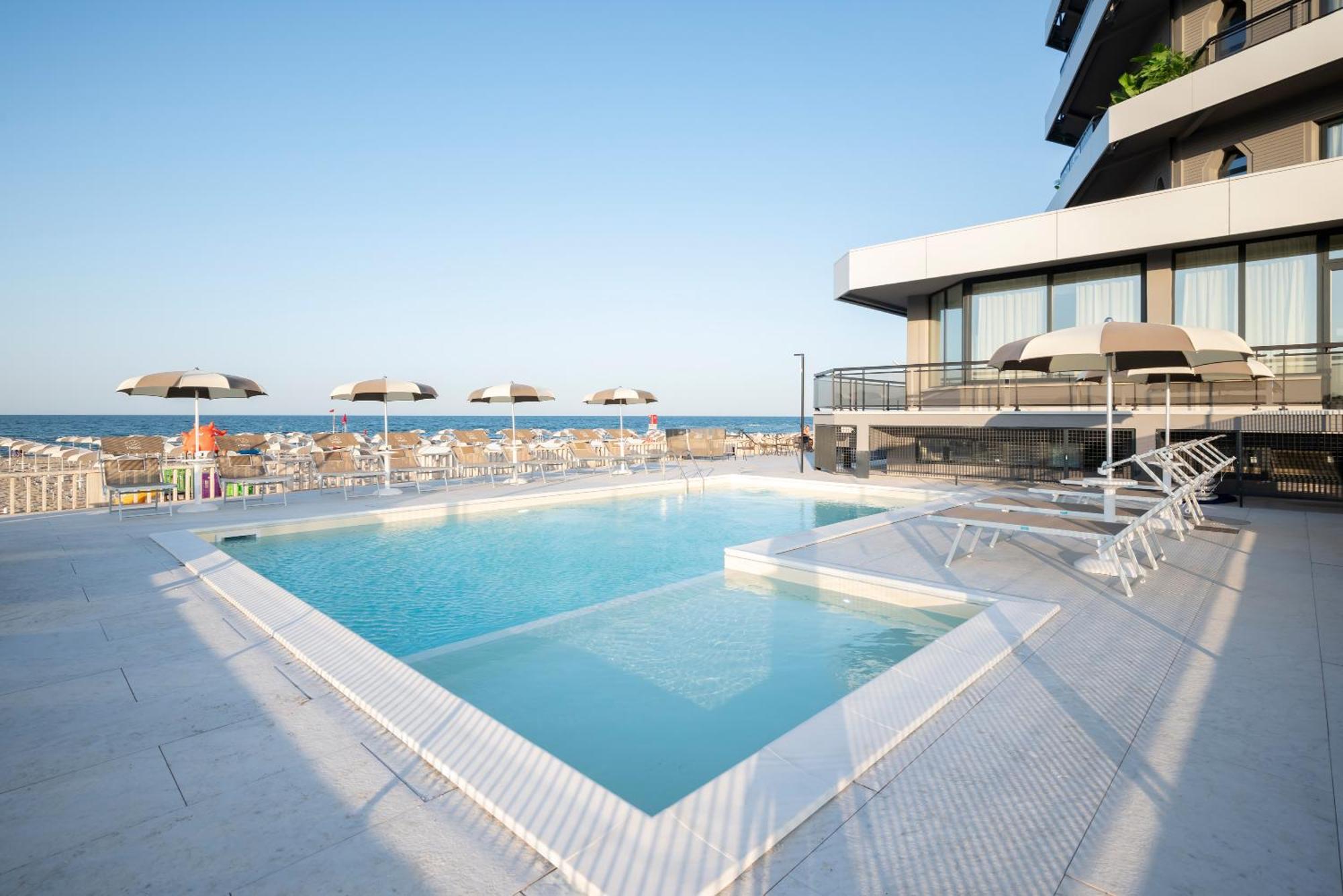 Hotel Playa Suite Fano Exterior foto