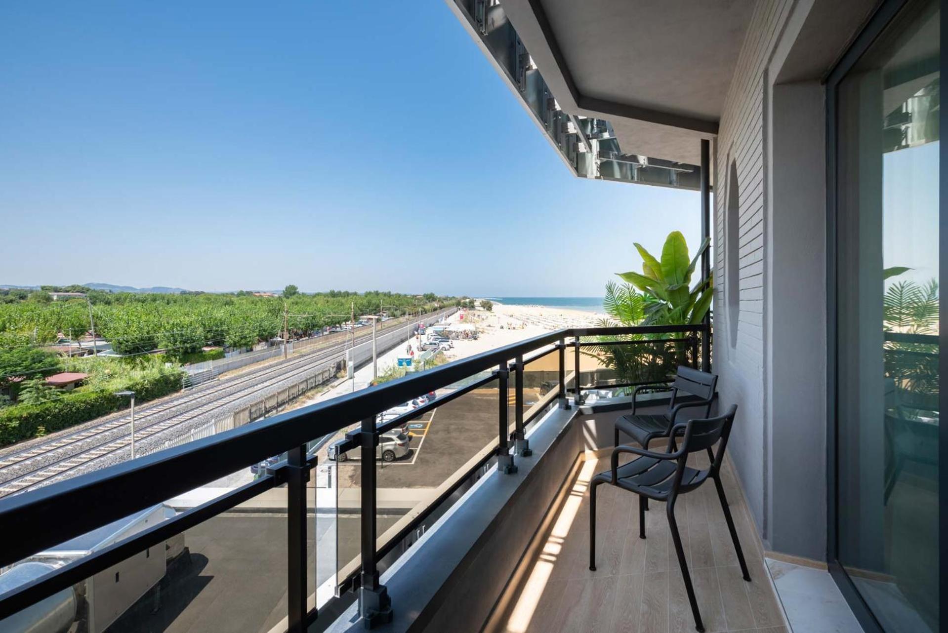 Hotel Playa Suite Fano Exterior foto