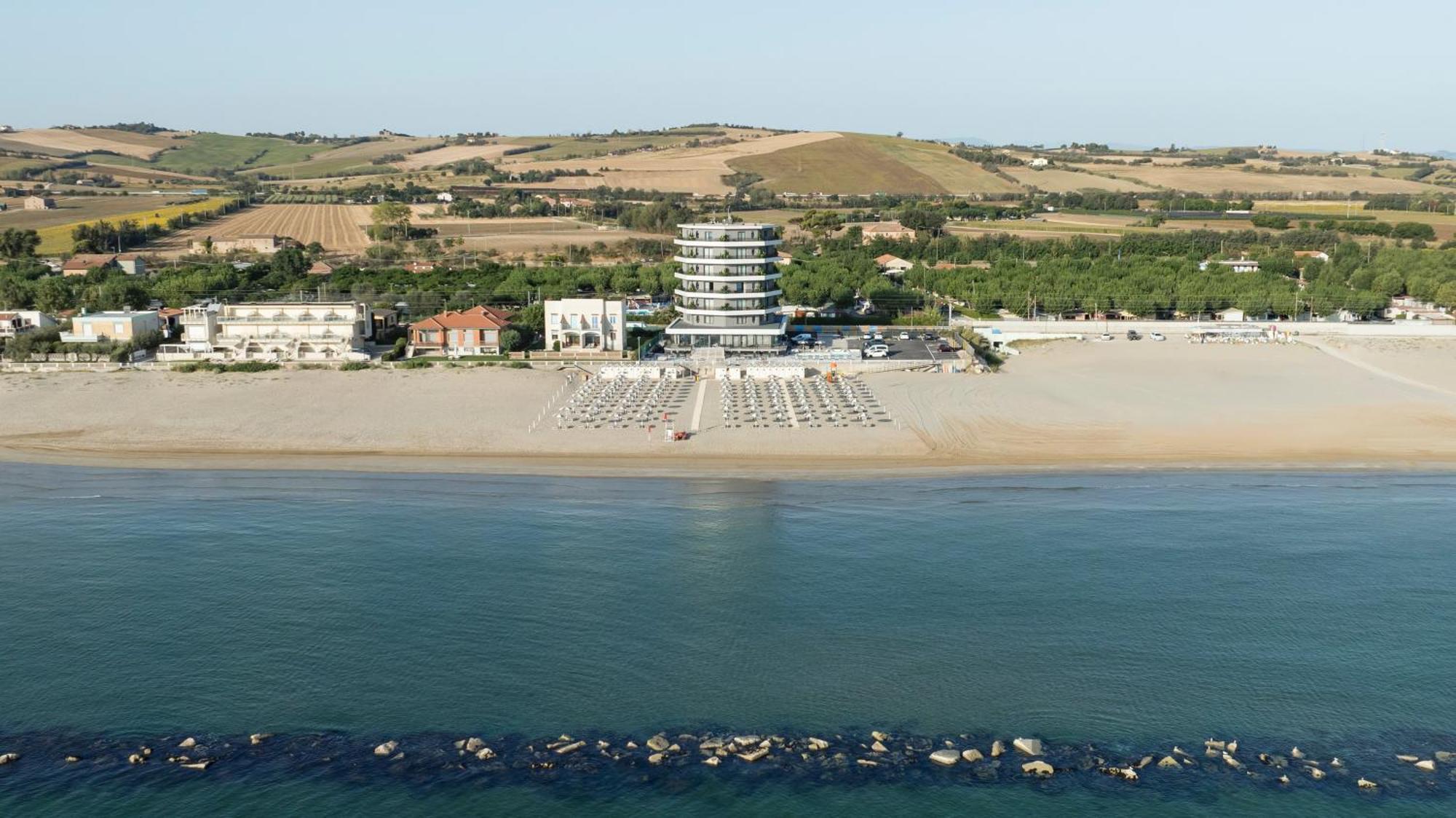 Hotel Playa Suite Fano Exterior foto